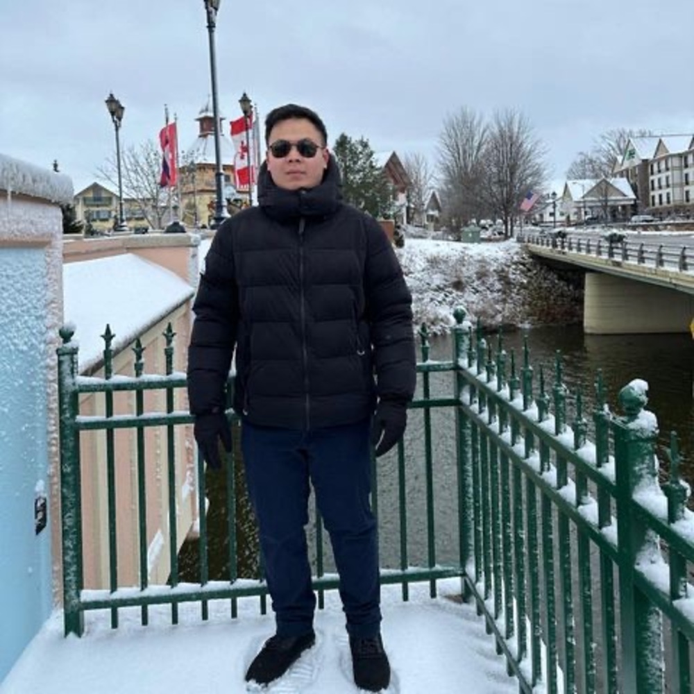 Meet your Posher, Sergio